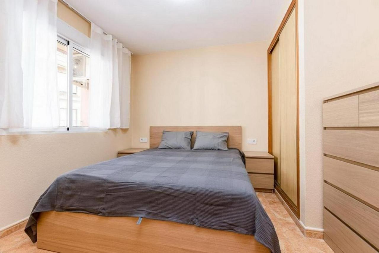 Isamar Apartamento Playa Del Cura Торрев'єха Екстер'єр фото