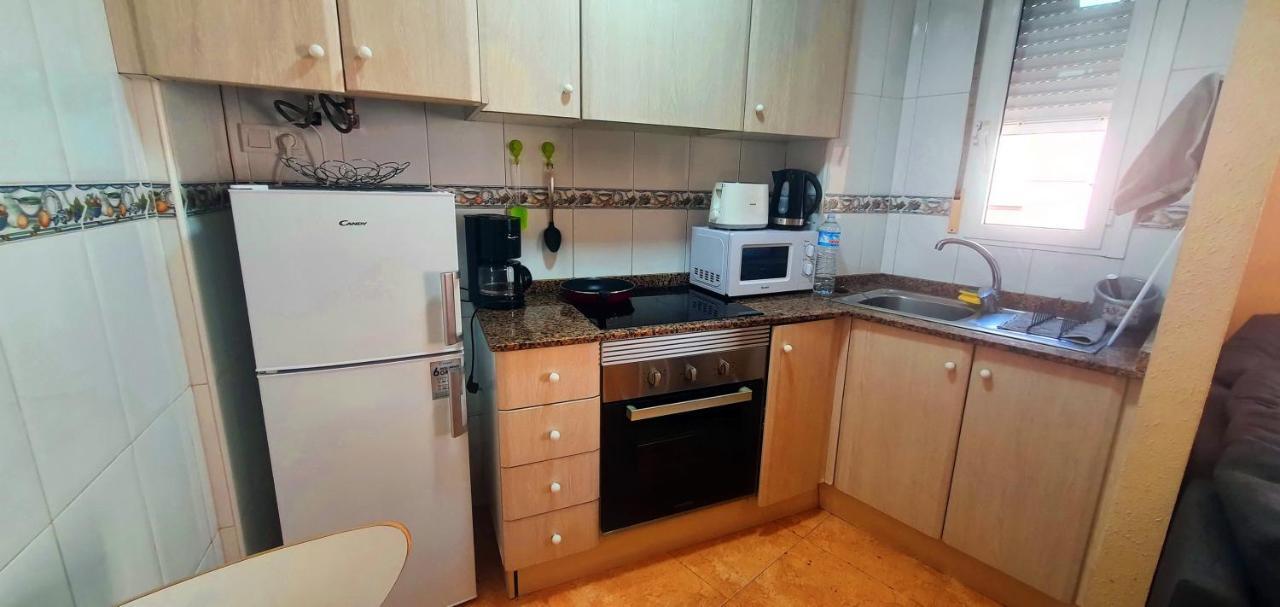 Isamar Apartamento Playa Del Cura Торрев'єха Екстер'єр фото