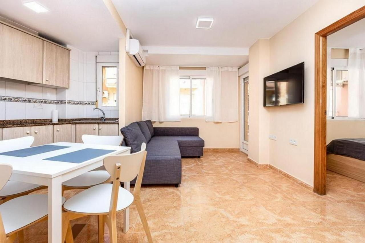 Isamar Apartamento Playa Del Cura Торрев'єха Екстер'єр фото