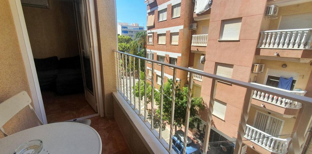 Isamar Apartamento Playa Del Cura Торрев'єха Екстер'єр фото